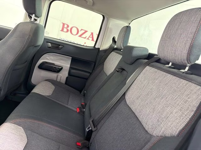 2023 Oxford White Ford Maverick XLT FWD Truck