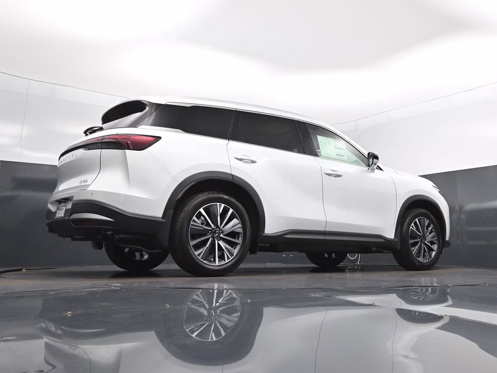 2027 White INFINITI QX60 LUXE FWD SUV