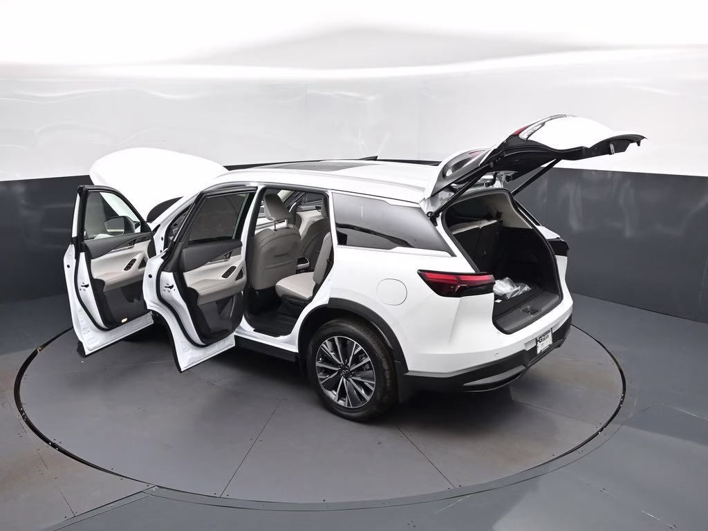 2027 White INFINITI QX60 LUXE FWD SUV