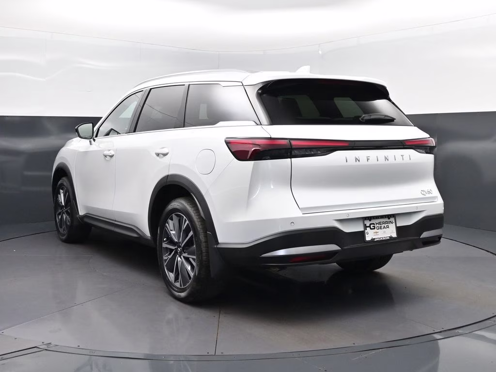 2027 White INFINITI QX60 LUXE FWD SUV