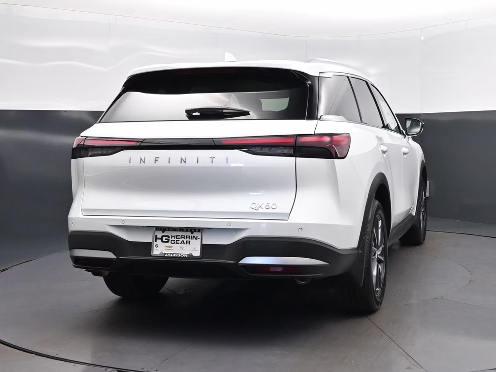 2027 White INFINITI QX60 LUXE FWD SUV