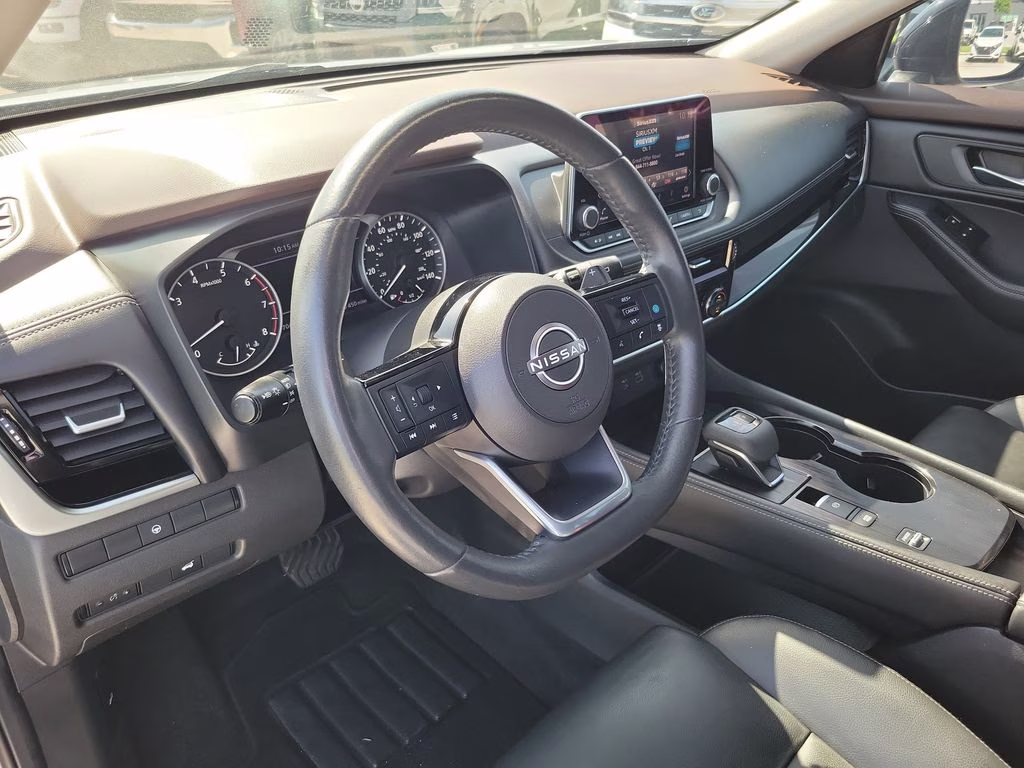 2022 Boulder Gray Pearl/Super Black Nissan Rogue SL FWD SUV