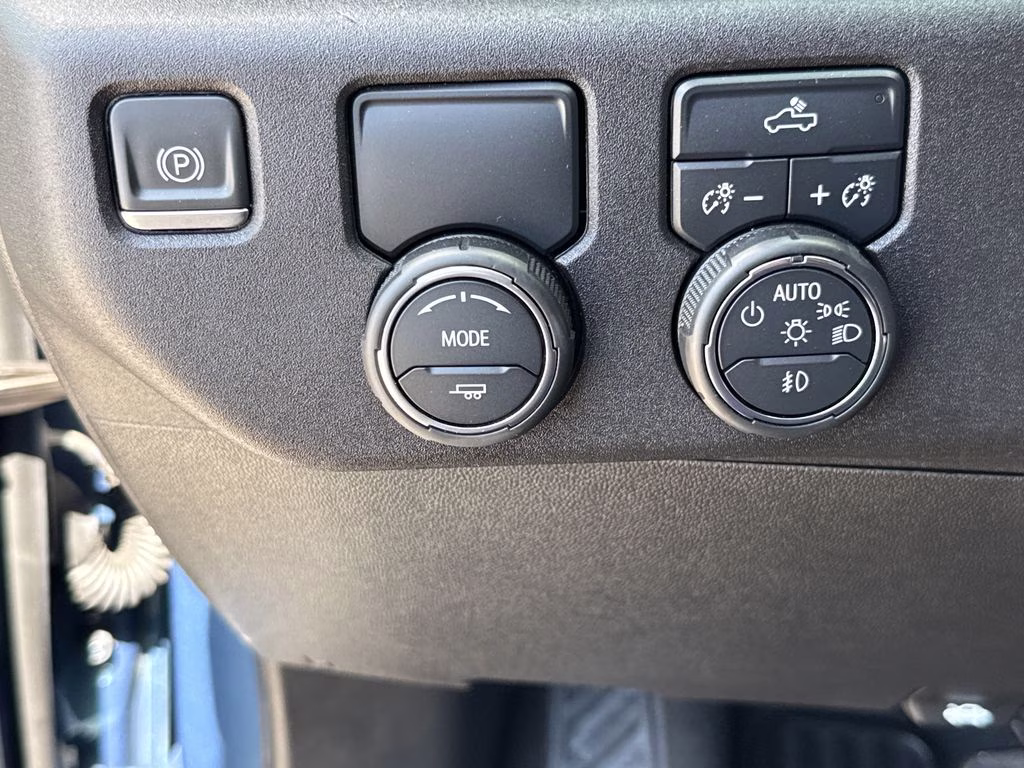 2024 Lakeshore Blue Metallic Chevrolet Silverado 1500 RST RWD Truck