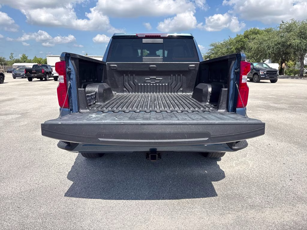 2024 Lakeshore Blue Metallic Chevrolet Silverado 1500 RST RWD Truck