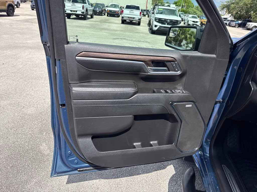 2024 Lakeshore Blue Metallic Chevrolet Silverado 1500 RST RWD Truck