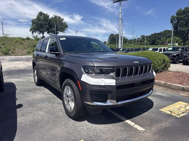 2026 Baltic Gray Metallic Clearcoat Jeep Grand Cherokee L Laredo RWD SUV