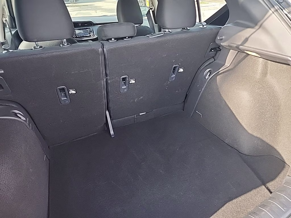 2025 Nissan Kicks Play S FWD SUV