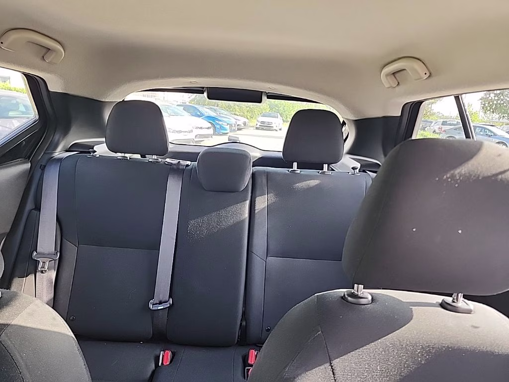 2025 Nissan Kicks Play S FWD SUV