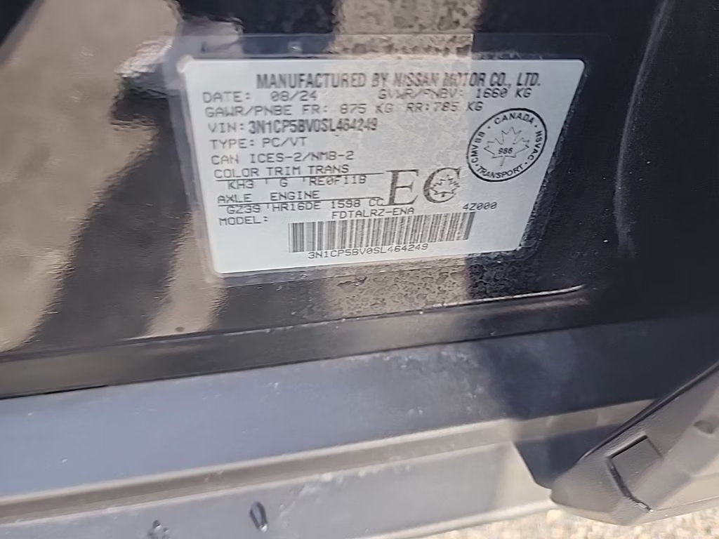 2025 Nissan Kicks Play S FWD SUV