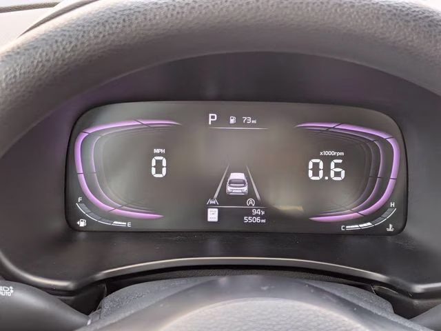 2025 Snow White Pearl Kia Soul LX FWD Hatchback
