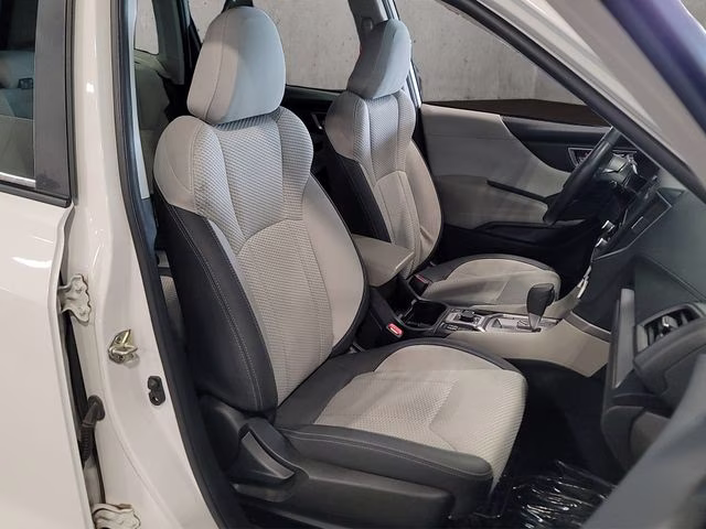 2021 Crystal White Pearl Subaru Forester Premium AWD SUV