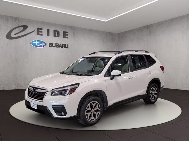 2021 Crystal White Pearl Subaru Forester Premium AWD SUV