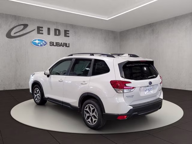 2021 Crystal White Pearl Subaru Forester Premium AWD SUV