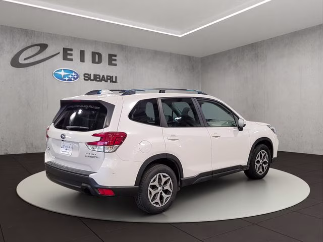2021 Crystal White Pearl Subaru Forester Premium AWD SUV