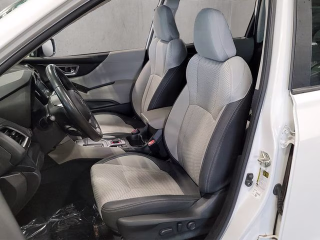 2021 Crystal White Pearl Subaru Forester Premium AWD SUV