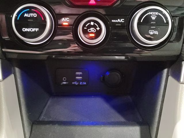 2021 Crystal White Pearl Subaru Forester Premium AWD SUV