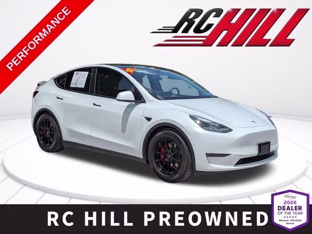 2022 Tesla Model Y Performance Dual Motor All-Wheel Drive's photo