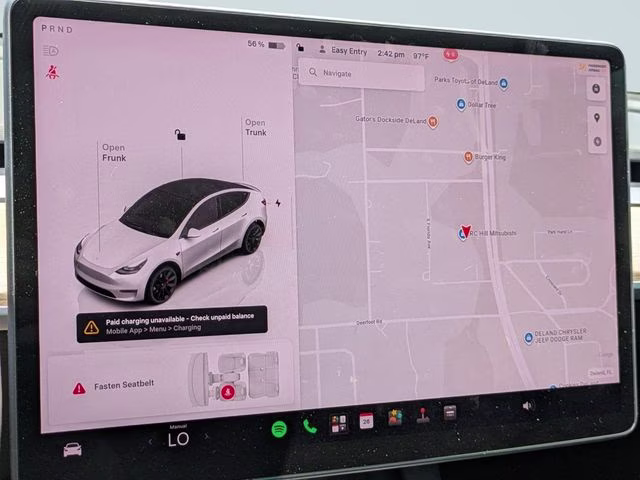 2022 White Tesla Model Y Performance AWD SUV