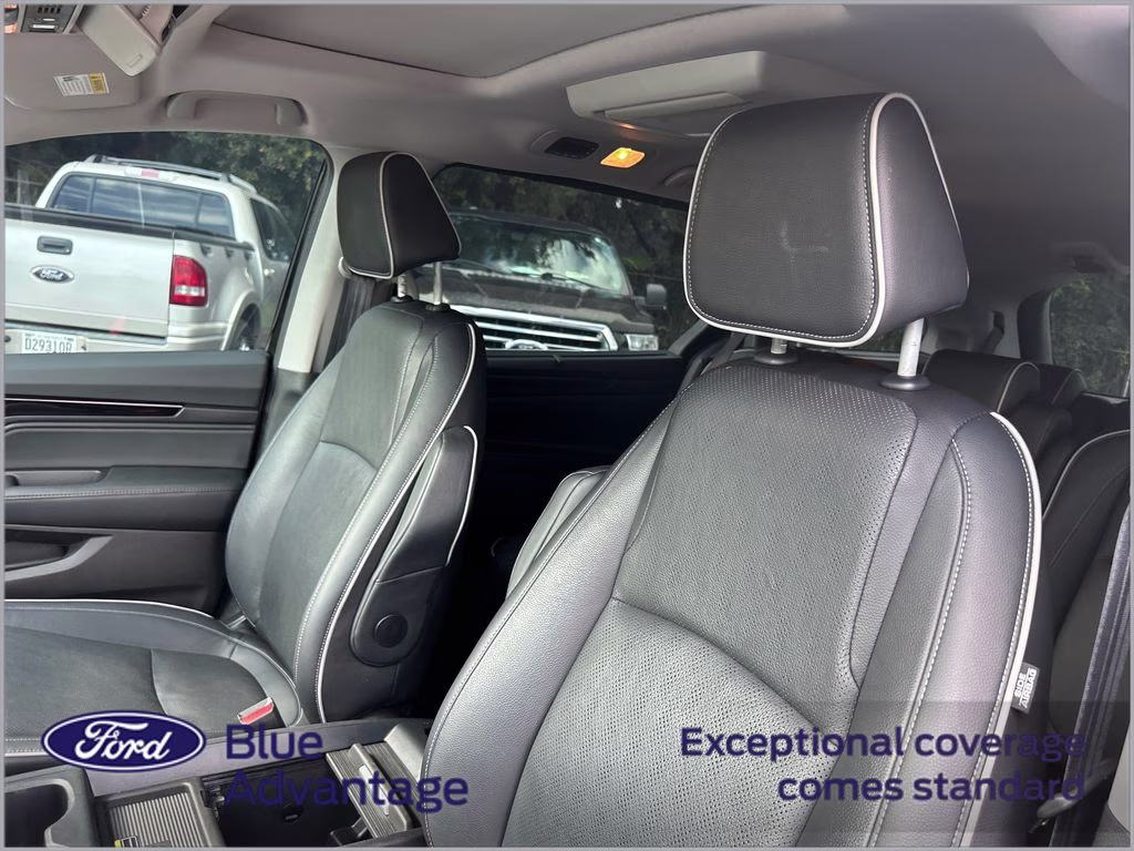 2024 Crystal Black Pearl Honda Odyssey Elite FWD Van
