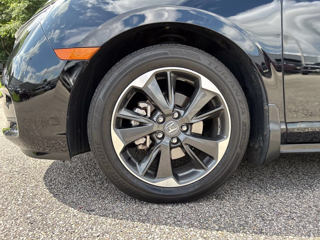 2024 Crystal Black Pearl Honda Odyssey Elite FWD Van
