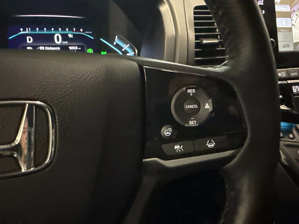 2024 Honda Odyssey Elite FWD Van