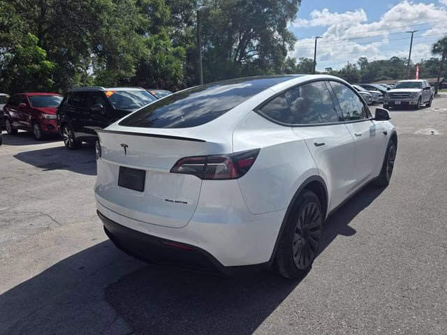 2022 White Tesla Model Y Long Range AWD SUV