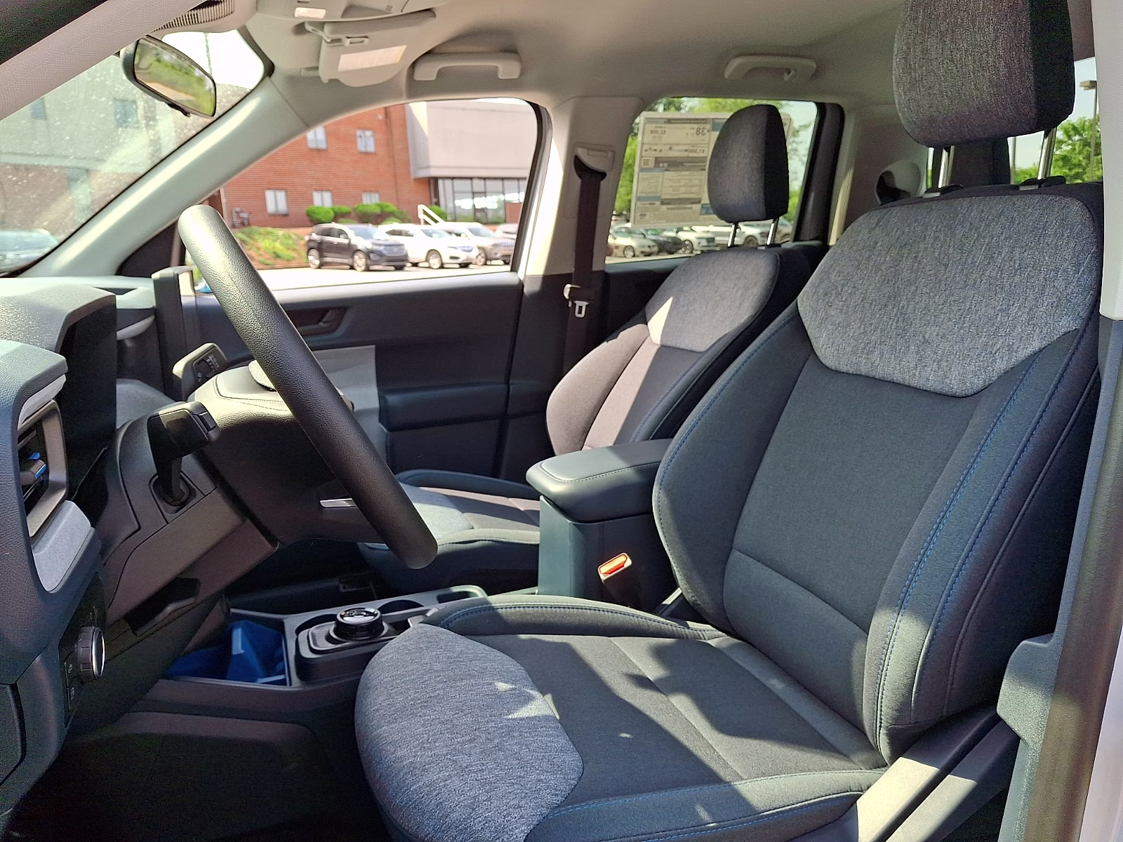 2026 Oxford White - YZ Ford Maverick XLT FWD