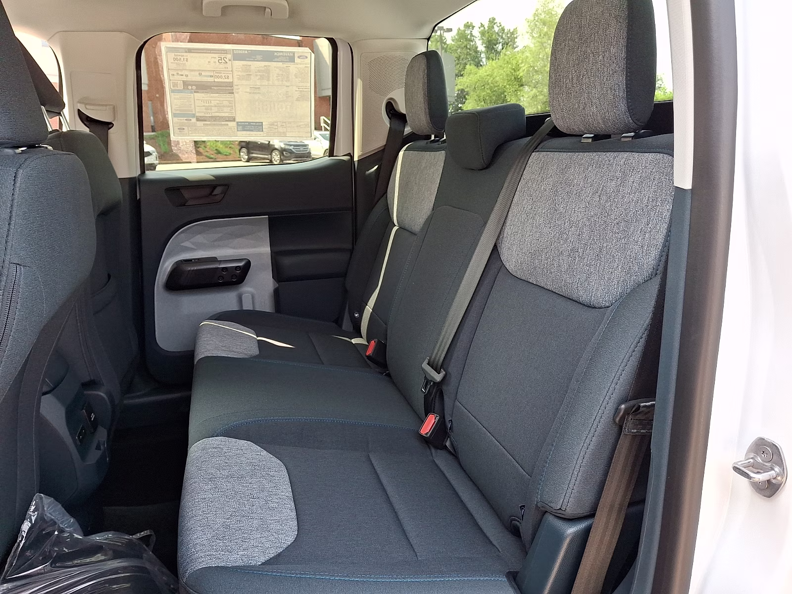 2026 Oxford White - YZ Ford Maverick XLT AWD