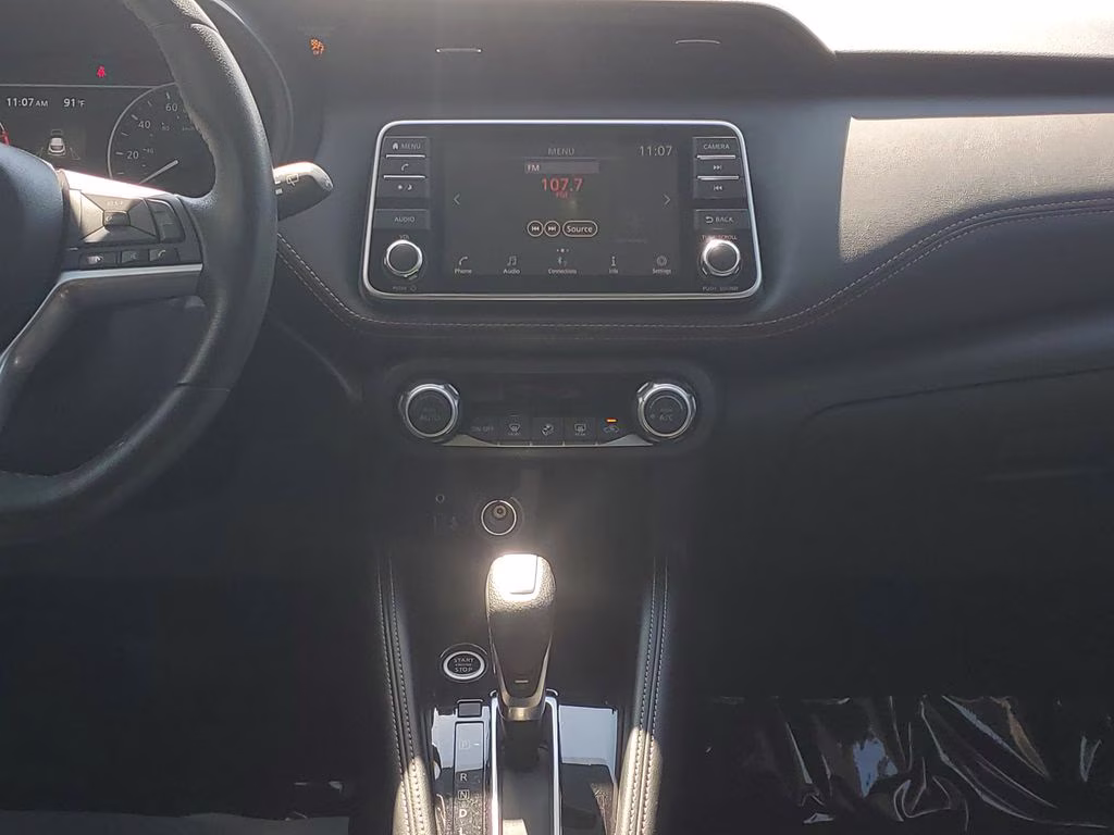 2019 Monarch Orange/Super Black Nissan Kicks SR FWD SUV