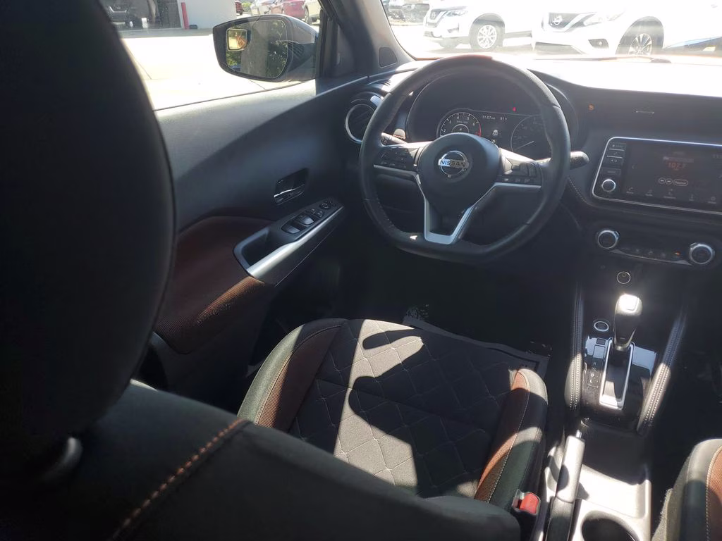 2019 Monarch Orange/Super Black Nissan Kicks SR FWD SUV