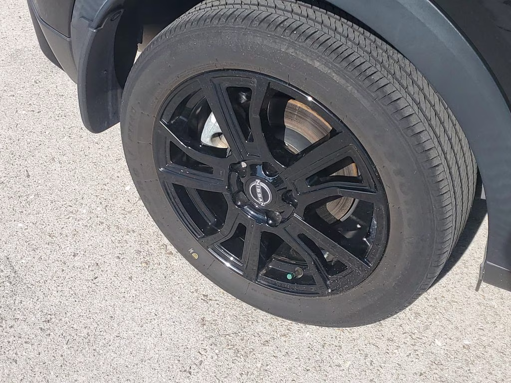 2024 Super Black Nissan Kicks SV FWD SUV