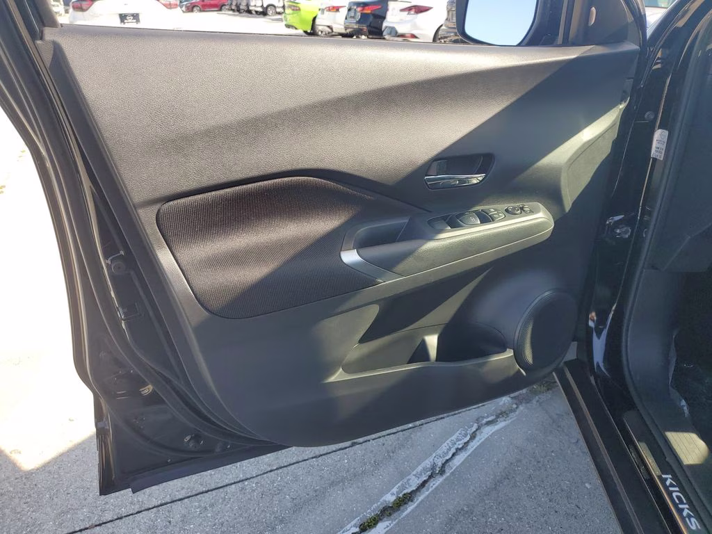 2024 Super Black Nissan Kicks SV FWD SUV