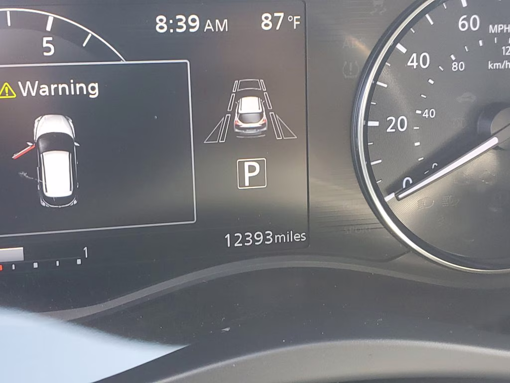 2024 Super Black Nissan Kicks SV FWD SUV