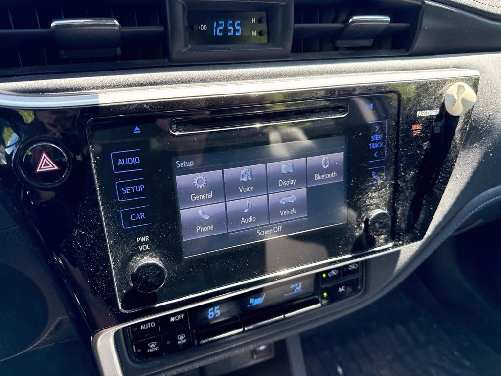 2017 Toyota Corolla L FWD Sedan