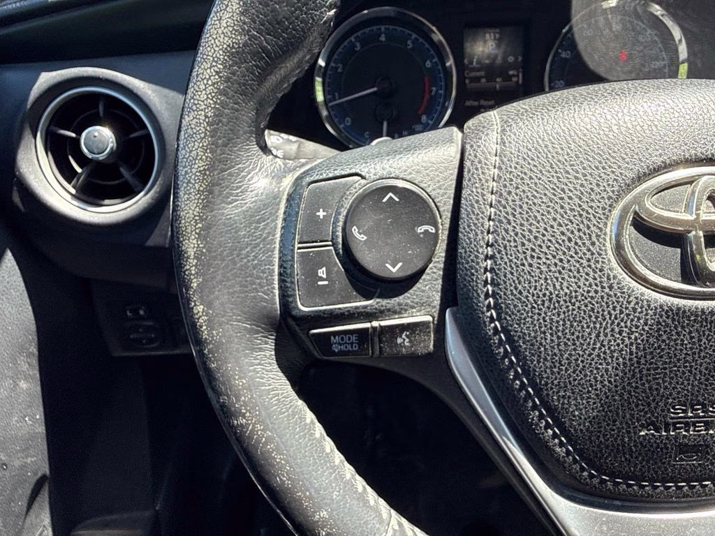 2017 Toyota Corolla L FWD Sedan