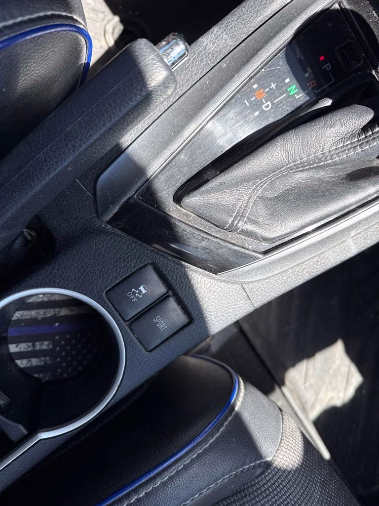 2017 Toyota Corolla L FWD Sedan