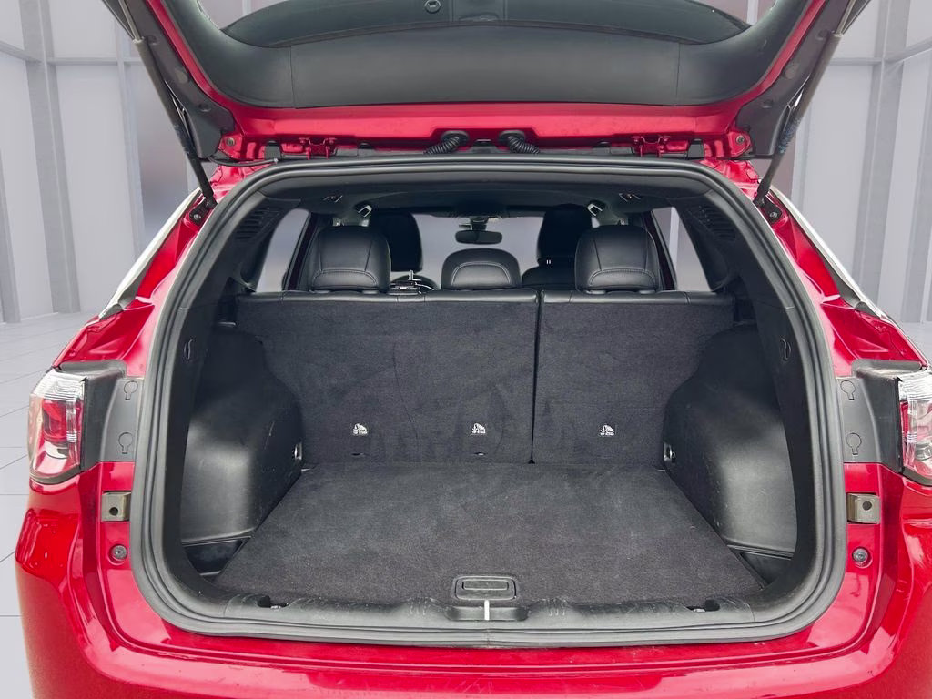 2025 Red Hot Pearlcoat Jeep Compass Limited 4X4 SUV