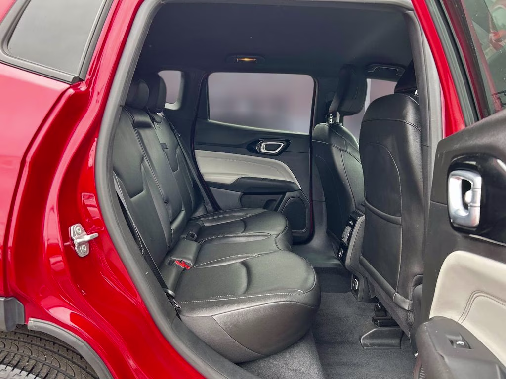 2025 Red Hot Pearlcoat Jeep Compass Limited 4X4 SUV