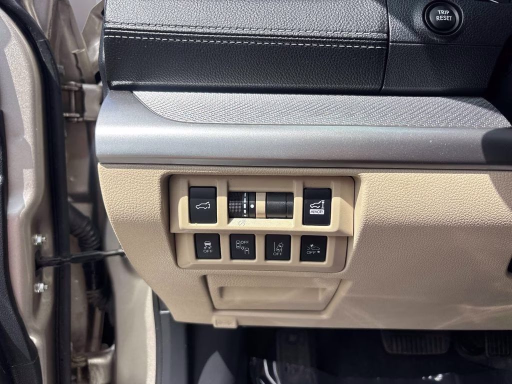 2018 Tungsten Metallic Subaru Outback 2.5i Premium AWD SUV
