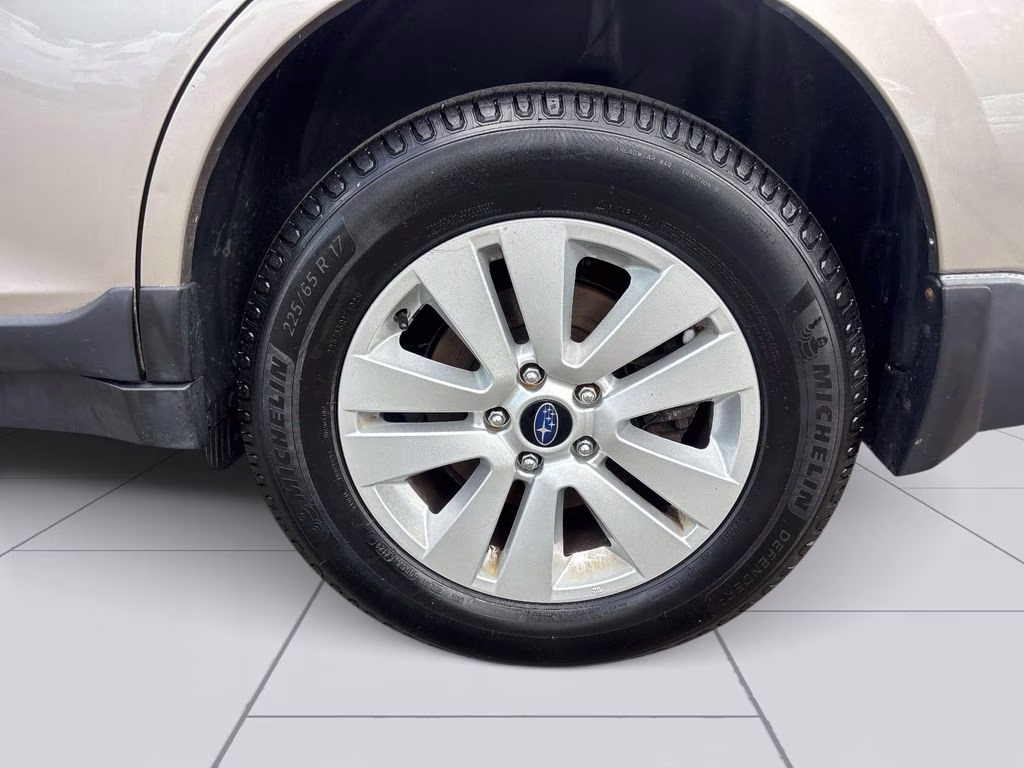 2018 Tungsten Metallic Subaru Outback 2.5i Premium AWD SUV