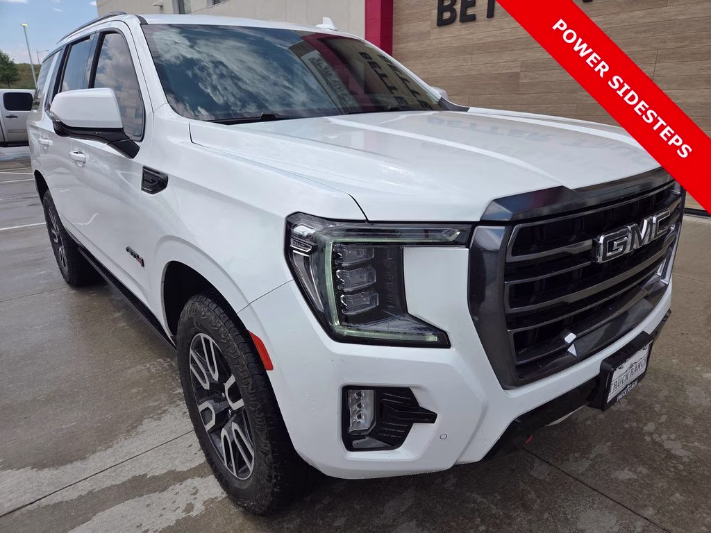 2023 Summit White GMC Yukon AT4 4X4 SUV
