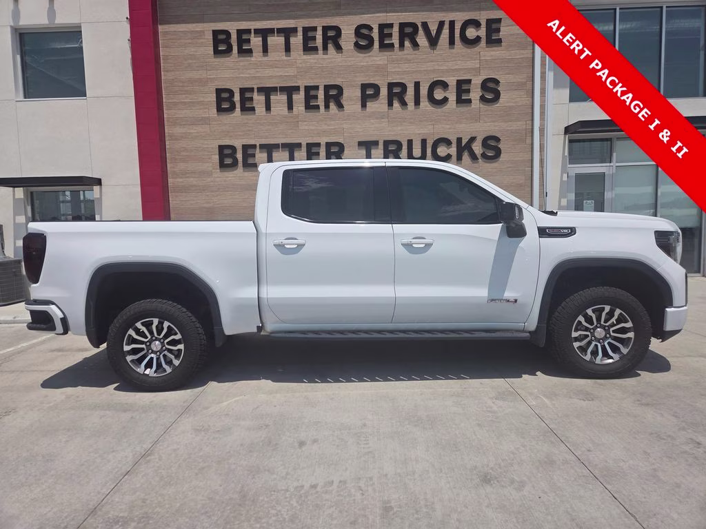 2022 Summit White GMC Sierra 1500 Limited AT4 4X4 Truck