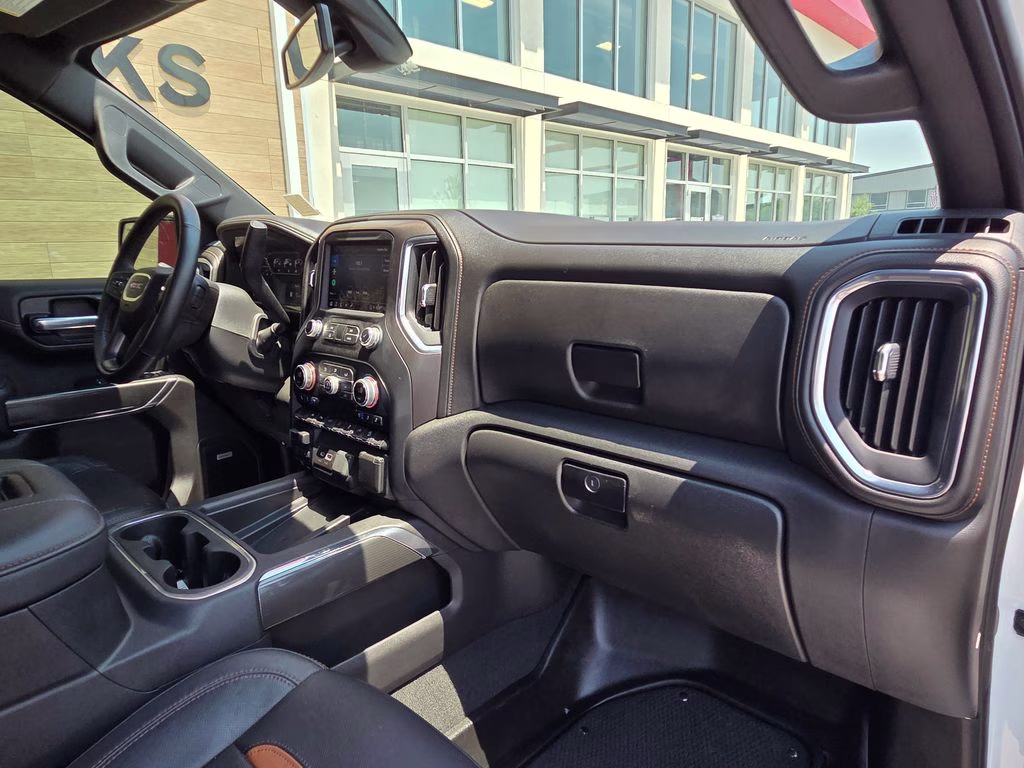 2022 Summit White GMC Sierra 1500 Limited AT4 4X4 Truck