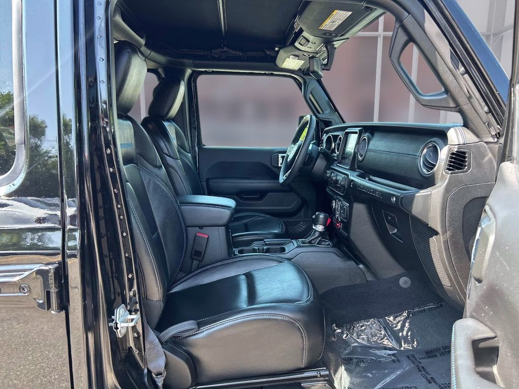 2023 Black Clearcoat Jeep Wrangler Rubicon 4xe 4X4 SUV