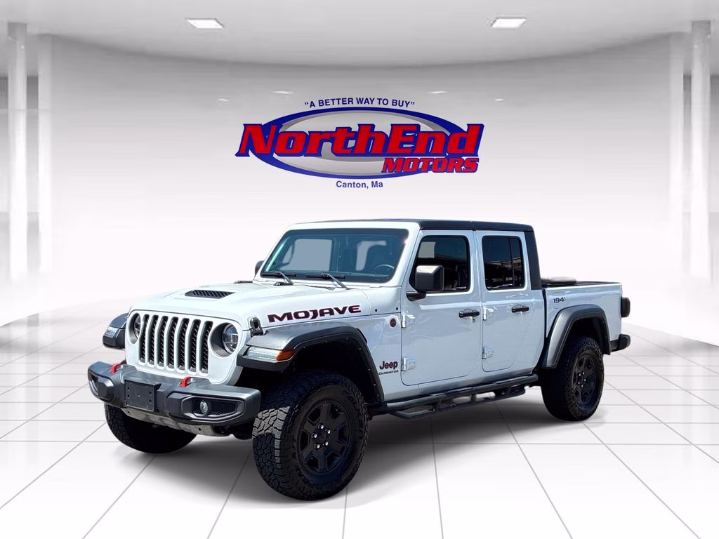 2022 Bright White Clearcoat Jeep Gladiator Mojave 4X4 Truck