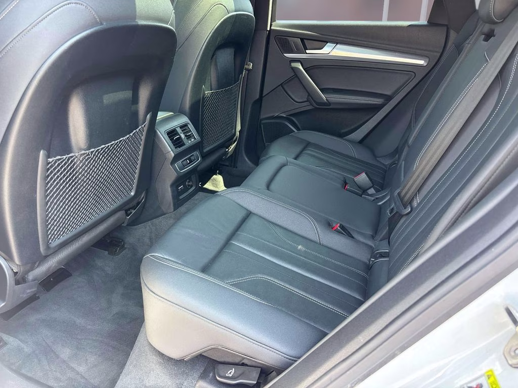 2021 Glacier White Audi Q5 Sportback 45 Premium Plus AWD SUV