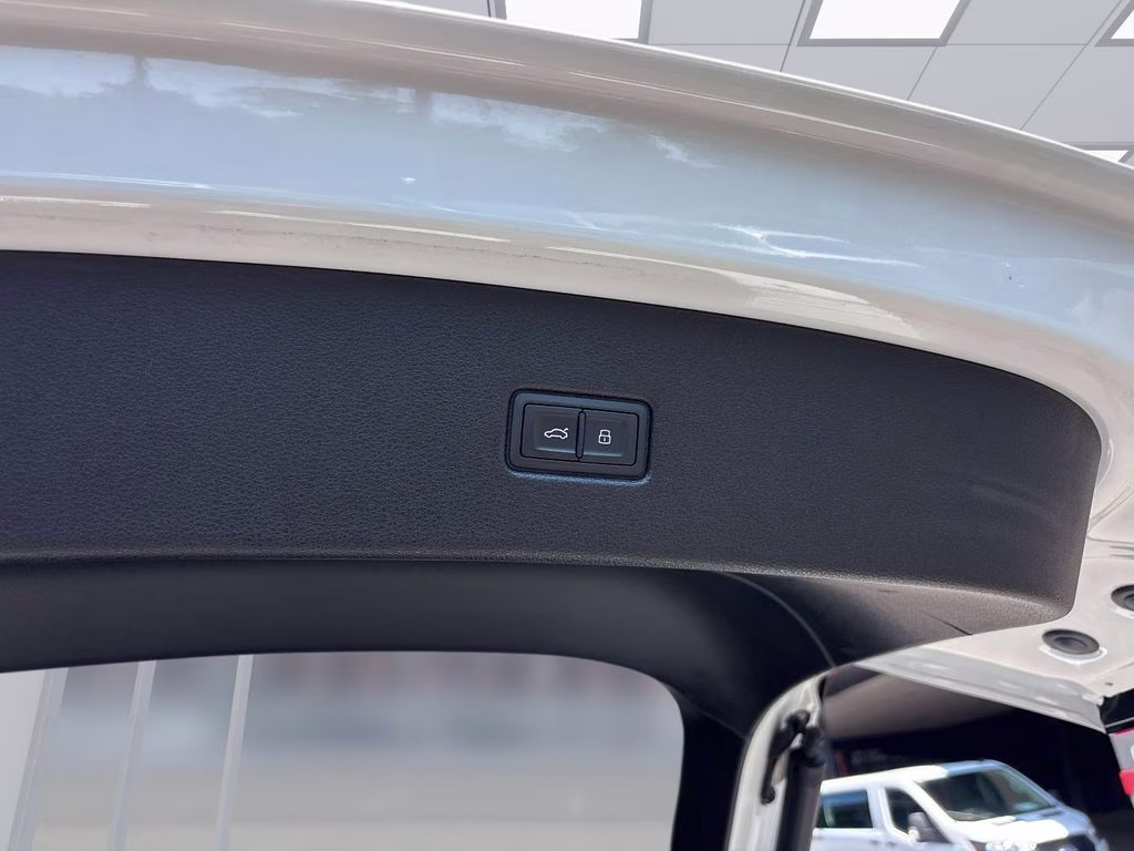 2021 Glacier White Audi Q5 Sportback 45 Premium Plus AWD SUV