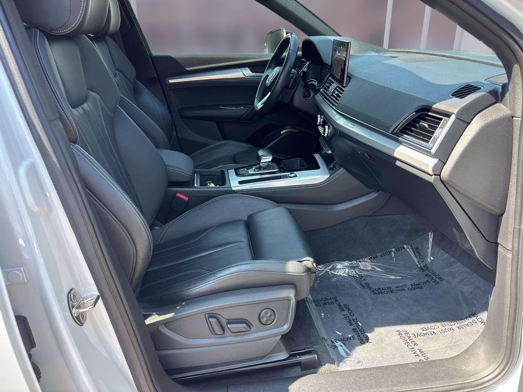 2021 Glacier White Audi Q5 Sportback 45 Premium Plus AWD SUV
