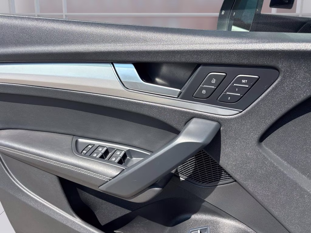 2021 Glacier White Audi Q5 Sportback 45 Premium Plus AWD SUV