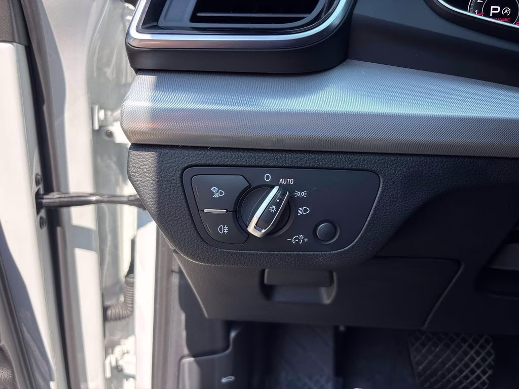 2021 Glacier White Audi Q5 Sportback 45 Premium Plus AWD SUV